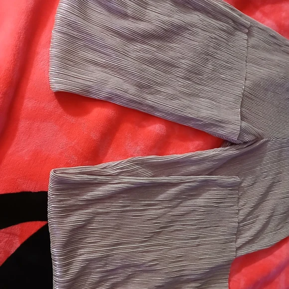 Victoria's Secret Pink Metallic Pajama Pants - Picture 8 of 12